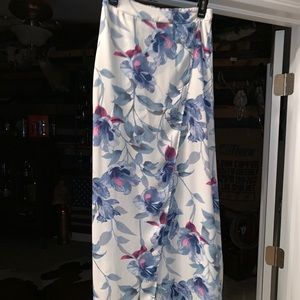 Flowered maxi skirt